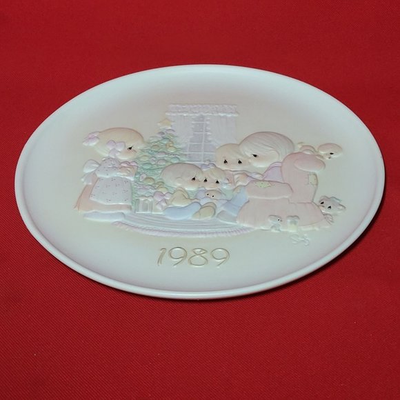 Precious Moments Decorative Plate May Your Christmas Be A Happy Home 1989 - Picture 10 of 11